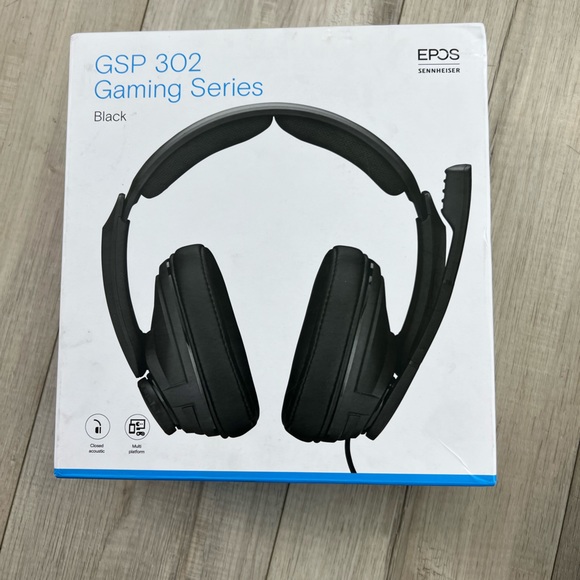 GSP 302 Gaming series gaming headset in black